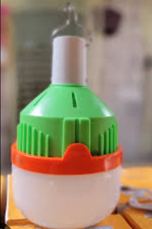 Foco o bombilla de emergencia, recargable usb