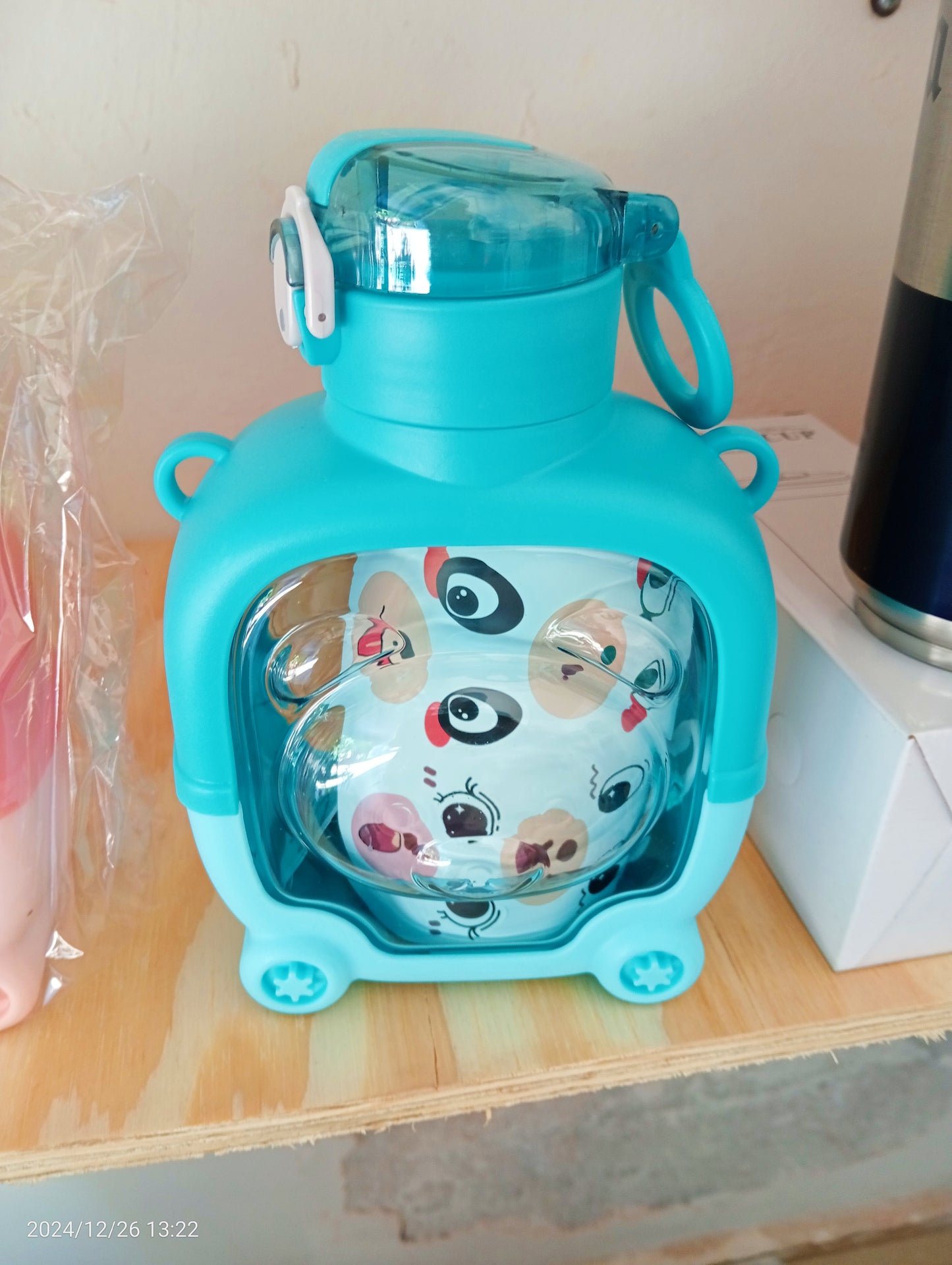 Termo colores figura de oso