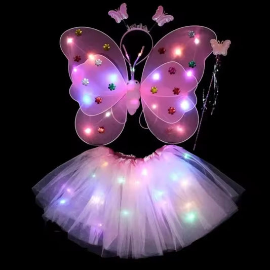 Disfraz de mariposa primavera desfile festival con luces para la noche